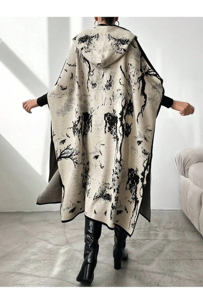 b buhari bykoc Women's Hooded Print Knitwear Poncho