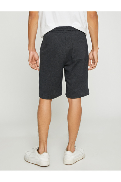 Koton Základní šortky s krajkovým pasem Slim Fit kapsovým detailem