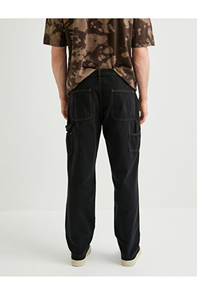 Koton Βαμβακερό παντελόνι Chino - Λεπτομέρεια ραφής, τσέπες και κουμπιά