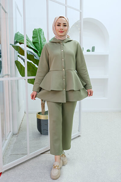 LOCCO Pistachio Green Women's Double Set - Goal Button Detailed