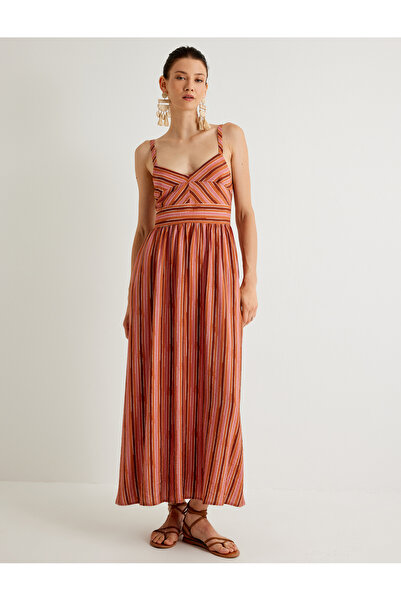 Koton Melis Ağazat - Dlouhé viskózové šaty s výstřihem do V, kapsami a podšívkou