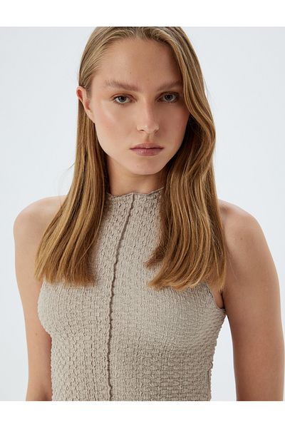 Koton Crop Tank Top mit Neckholder-Kragen - Gewickelter Stoff