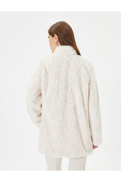 Koton Palton de pluș, guler ridicat, cu buzunar cu butoane