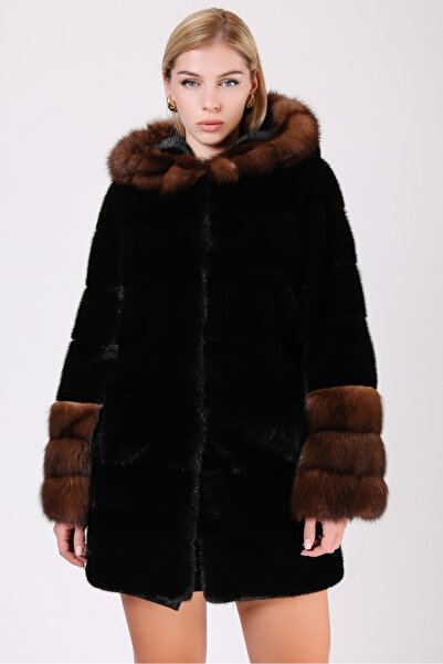 Leather Club Naturel Siyah Sable Aksesuarlı Vizon Kürk Kaban