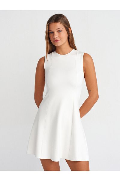 Dilvin 91293 Rochie mini fără mâneci cu volan-Ecru