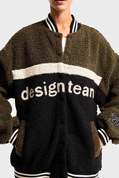 its basic Жіночий хакі чорний колір Тедді тканина Oversize дизайн Коледж куртка