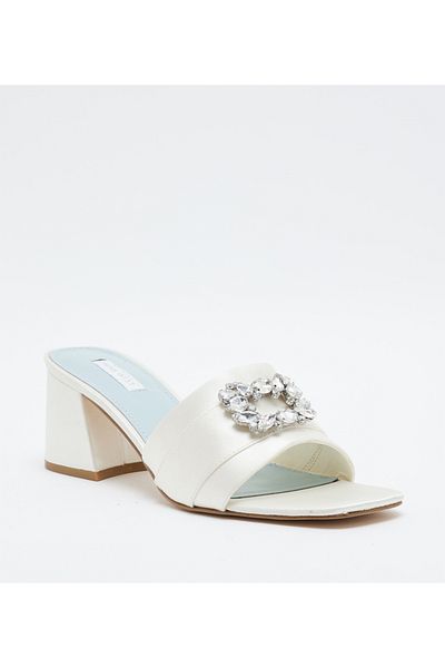 Nine West Women Ivory Sandals