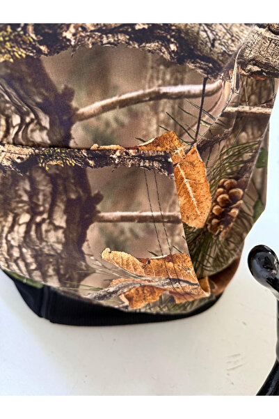 HT Outdoor Αθλητικό μπουφάν με σχέδιο δέντρου - Το μοντέλο μας