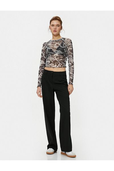 Koton Tricou transparent cu mânecă lungă decolteu rotund cu tematică gotică imprimat