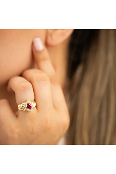 Sembol Gold Burgulu Şövalye Yüzük Damla Ruby Taşlı