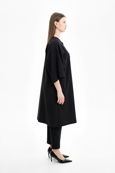 Aker İşleme Detaylı Pelerin Kol Kap