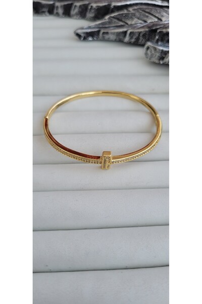 YİĞİTKARANAKSESUAR ÖZEL SERİ T KELEPÇE