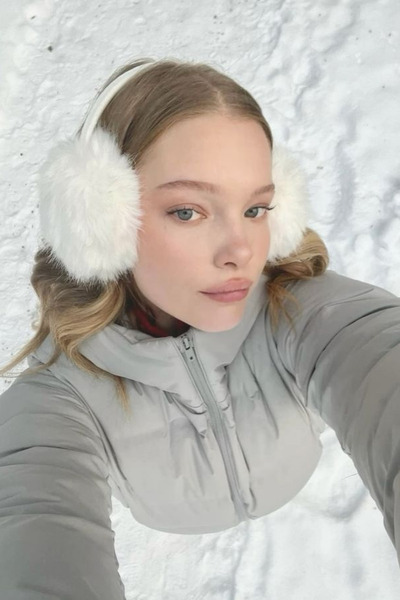 mrcans White Foldable Plush Earmuff