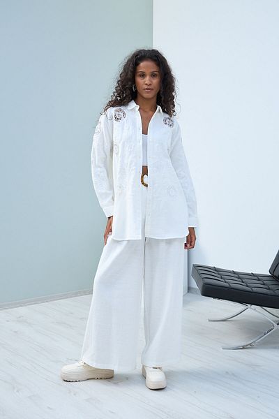 MİA NOURA Women's Embroidered and Laser Cut Shirt