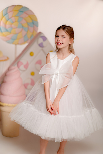 NAGİHAN Φόρεμα για κορίτσια για ειδικές περιστάσεις με βολάν στο τελείωμα της...