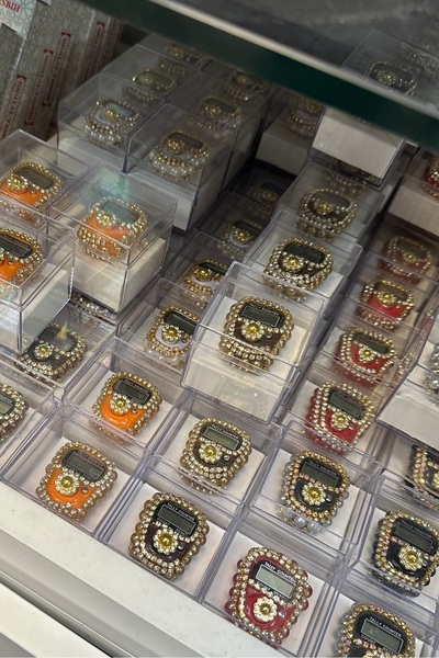 Mgs Ζικριματικά σε κουτί με πέτρες (10 τεμάχια) παρακαλώ σημειώστε το χρώμα