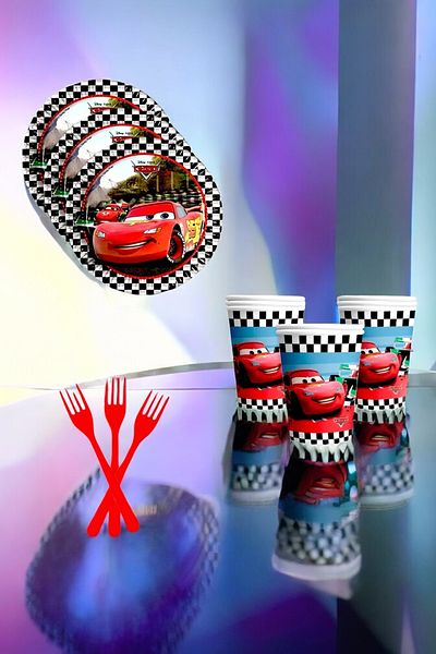 VibeHome 8-Person Cars Themed Super Eco Set - for Birthday Party and Fun Events