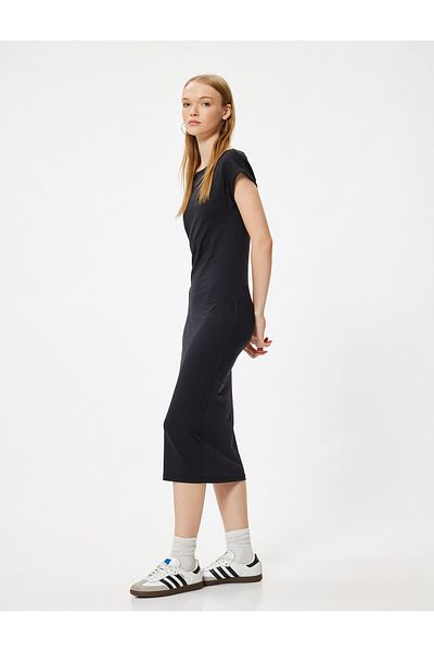 Koton Μολύβι Midi Slim Fit - Κοντό μανίκι, λαιμόκοψη