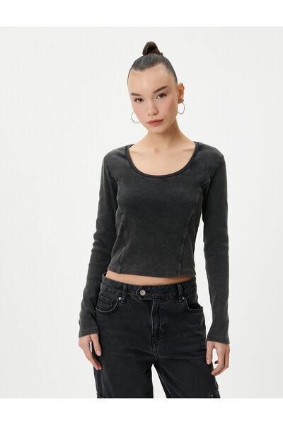 Koton Tričko s dlouhým rukávem U límečku s žebrovaným bledým efektem z bavlny