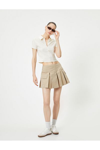 Koton Hemd mit Reißverschluss und kurzen Ärmeln in Slim Fit