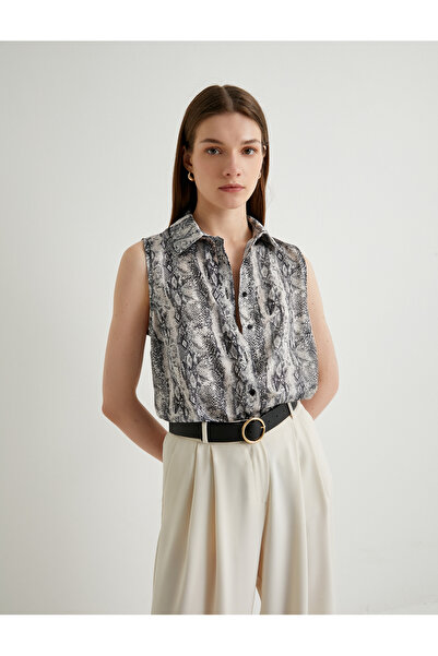 Koton Αμάνικο πουκάμισο με σχέδιο από δέρμα φιδιού - με κουμπιά