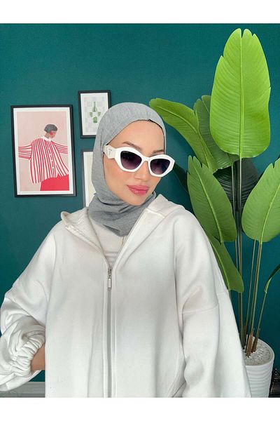 Oxygen Scarfs Plug and Go Knitwear Balaclava Head