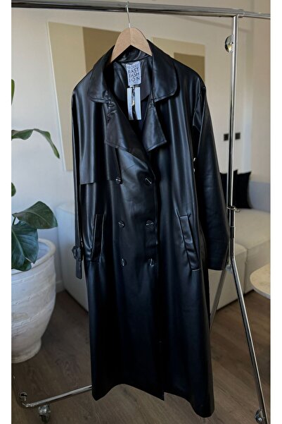 Özgece Kruvaze yaka kemerli  deri trench