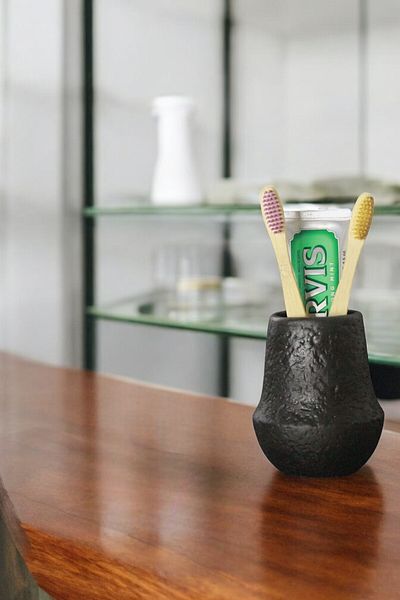Evene Toothbrush Holder Toothbrush Holder Toothbrush Stand Toothbrush Holder Black Model 15