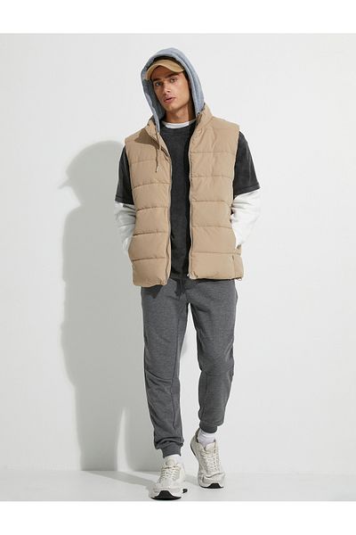 Koton Jogger Sweatpants with Zipper Pocket, Lace-up at the Waist and Stitching Detail