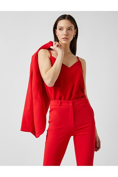 Koton Tank top z cienkimi ramiączkami i dekoltem w kształcie litery V