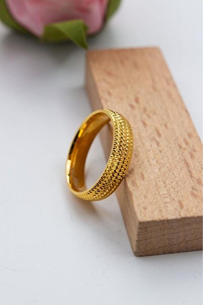 latif kuyumcu 22 Ayar Altın Noktalı Bombeli Alyans Nişan Yüzüğü LKYZK1529