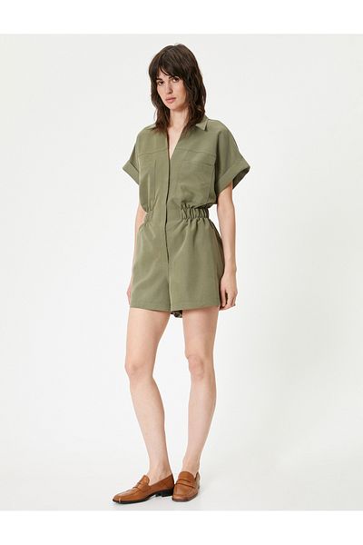 Koton Übergroßer Shorts-Overall mit elastischer Tasche und kurzen Ärmeln