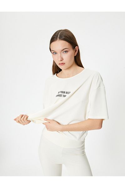 Koton Sports T-Shirt with Tulle Detail on the Back Short Sleeve Crew Neck Print Detail