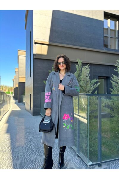 Butik Детальний довгий кашеміровий пальто з принтом