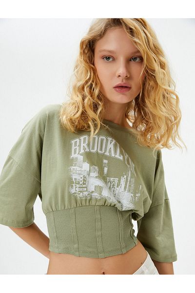 Koton Corset Detailed Crop T-Shirt Slim Fit Half Sleeve Crew Neck Printed Cotton