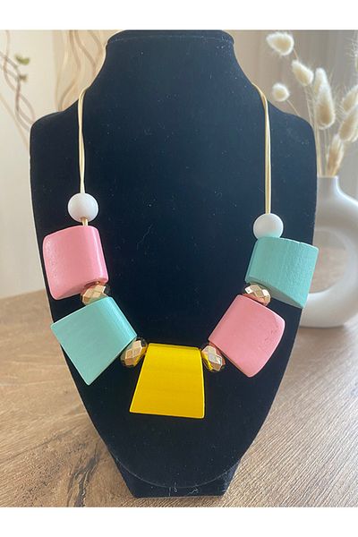 Store Wooden Vintage Geometric Beaded Necklace