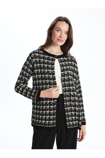 LC Waikiki Gemusterte Strickjacke mit Rundhalsausschnitt für Damen