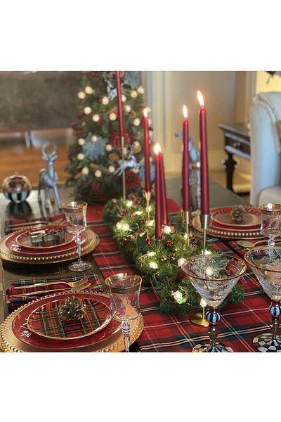 Soft Kare New Year's 2-Piece Service Runner