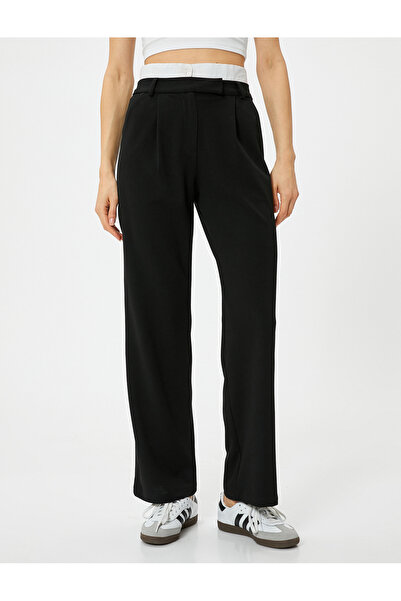 Koton Hose mit geradem Bein und Bundfalten