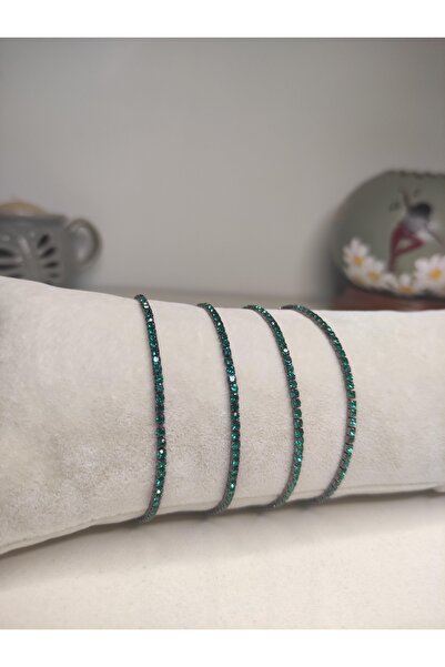 staınless steel Zümrüt Yeşili Zirkon Taşlı Metalik Gri Renk 4'lü Bileklik