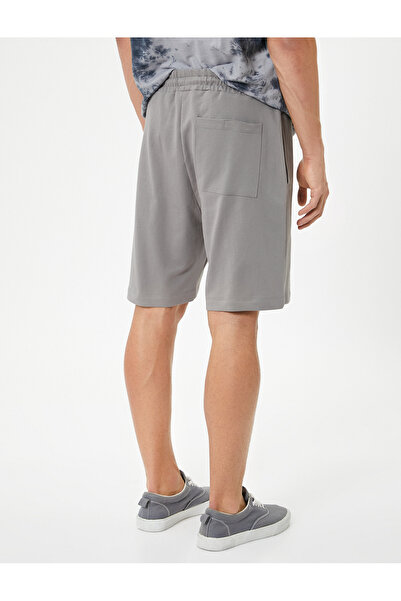 Koton Bermuda Şort Beli Bağcıklı Etiket Baskılı Cepli