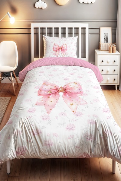 EVPANYA Pembe Çiçekli Yıldızlı Fiyonk Desenli Tek Kişilik Bebek Çocuk Nevresi...