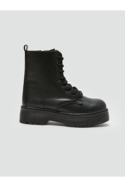 LC Waikiki Lcwk Bağcıklı Deri Görünümlü Kadın Bot