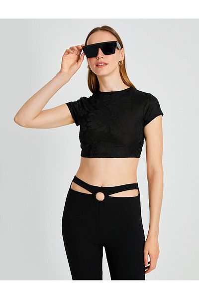 Koton Patterned Crop T-Shirt Short Sleeve Crew Neck