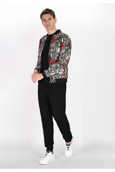 Mo Jacke