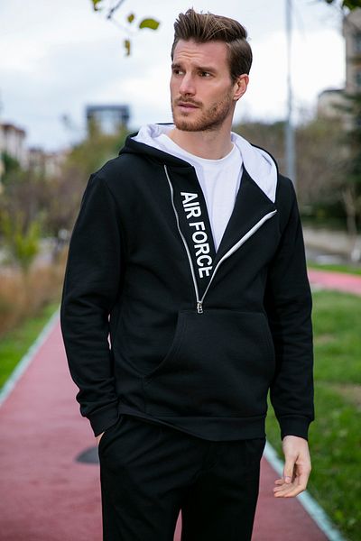 Buratti Kangaroo Pocket Zippered Hooded Collar Slim Fit Men's Sweat 575707