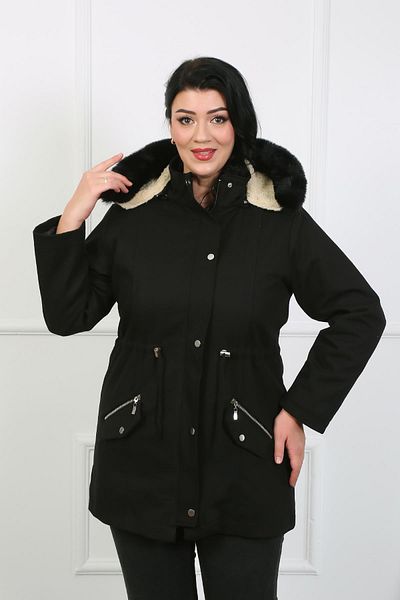 By Alba Collection Schwarzer Wollmantel aus Gabardine-Stoff für Damen in Übergröße