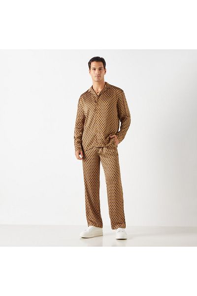 Emperor Emperor All-Over Print Pants with Drawstring Closure and Pockets