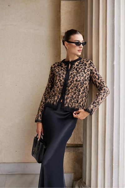 Trendy Butik سترة تريكو قصيرة اللحية بطبعة الفهد