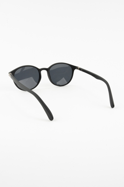 LUNOX Oval Matte Black Polarized Sunglasses